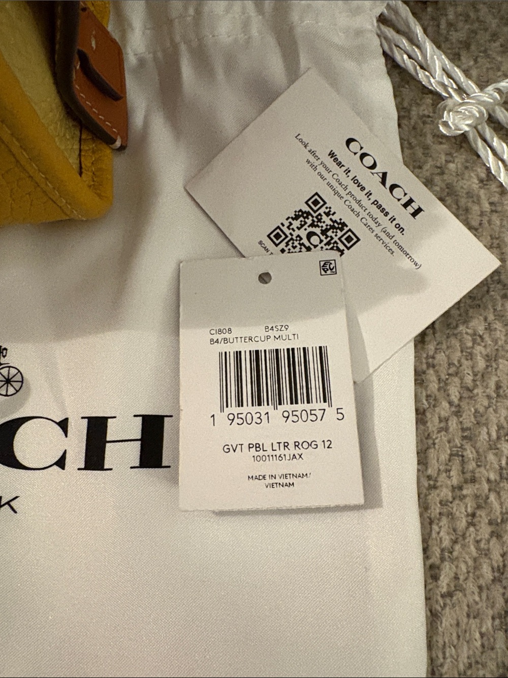 Coach NWT Rogue 12 in Colorblock Regenerative Leather - Picture 4 of 12